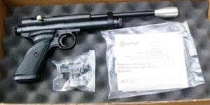 Комплектация и упаковка пневматического пистолета Crosman 2300s
