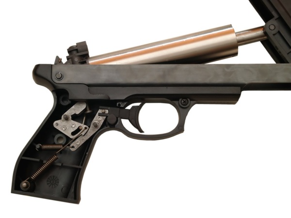 Устройство, комплектация и упаковка пневматического пистолета Gamo PR 45